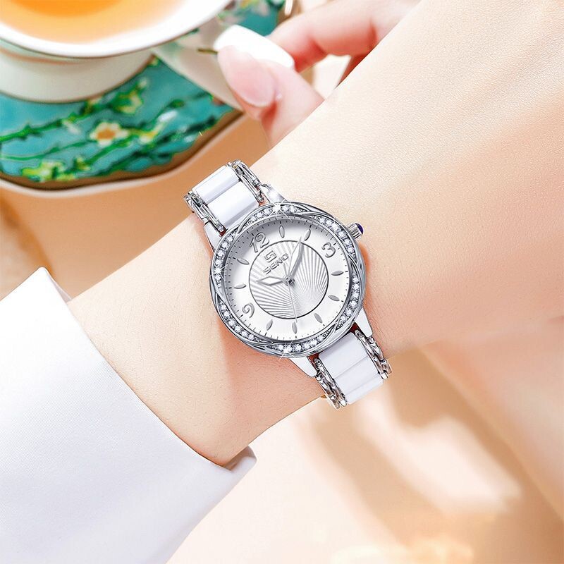 Simple Elegant Diamond Waterproof Girl's Quartz Watch